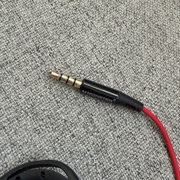 PowerBeats by Dr. Dre - Picture 4 of 7